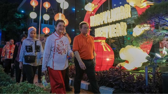 Endang Nugrahani dan Pramono Anung