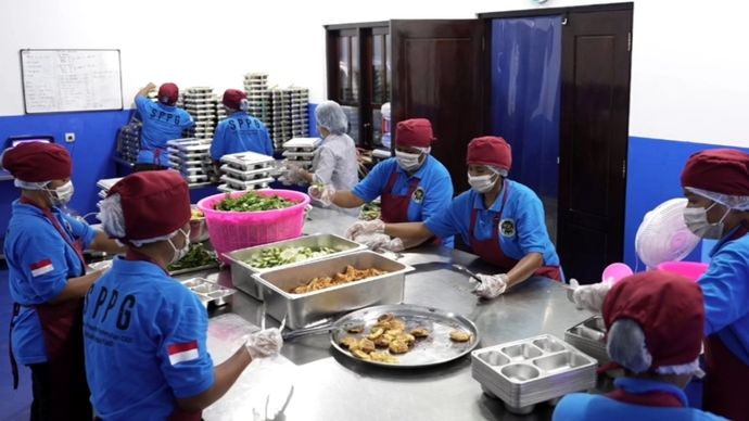 Dapur MBG di SPPG Watukaula