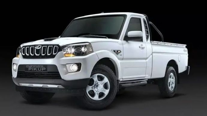 Mobil pickup direncanakan akan diimpor dari India untuk digunakan dalam program Koperasi Merah Putih. (Foto: Istimewa) 