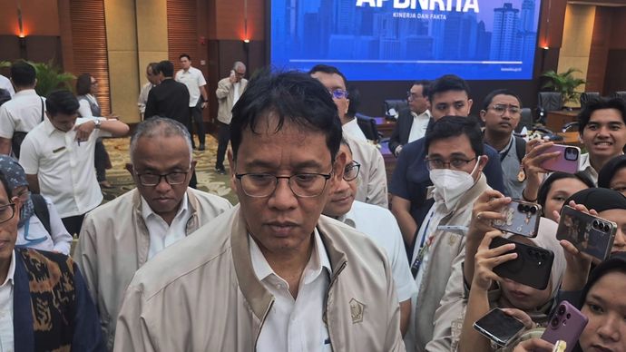 Menteri Keuangan (Menkeu) Purbaya Yudhi Sadewa buka suara soal Direktorat Jenderal Bea dan Cukai menyegel toko perhiasan mewah di kawasan Pluit, Jakarta Utara.