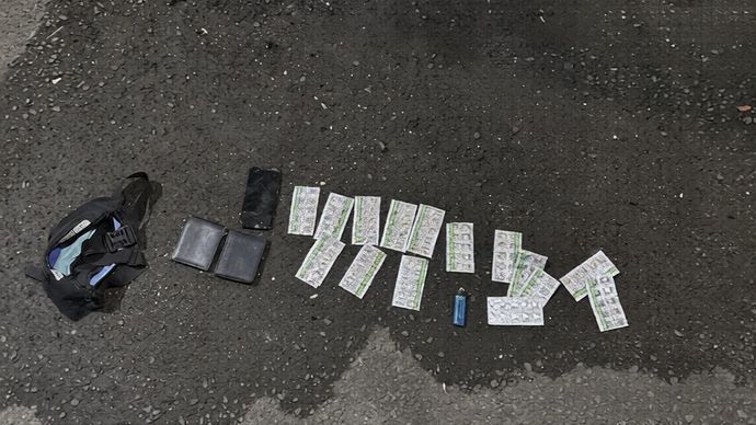 Barang bukti Tramadol yang diamankan petugas. 