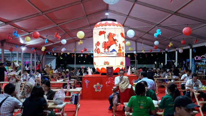 Lampion Raksasa Hiasi Imlek Festival 2577 di Lapangan Banteng, Ikon Harmoni Imlek Nusantara