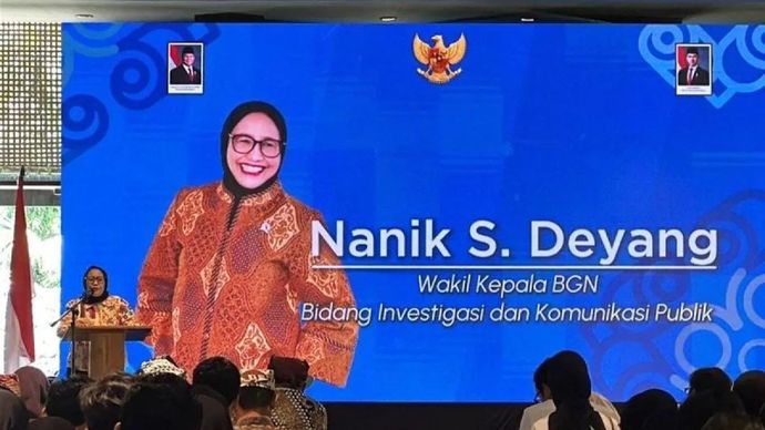 Arsip foto - Wakil Kepala BGN bidang Komunikasi Publik dan Investigasi Nanik Sudaryati Deyang saat memberi pengarahan kepada para kepala SPPG se-Kabupaten Banyuwangi, Jawa Timur, Sabtu 24 Januari 2026. ANTARA/HO-BGN/am.