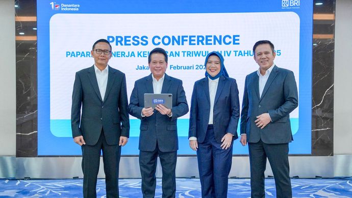 Direktur Utama BRI Hery Gunardi beserta direksi bank BUMN tersebut dalam Press Conference Kinerja Keuangan BRI Triwulan IV 2025 di Kantor Pusat BRI Jakarta, Kamis, 26 Februari 2026.