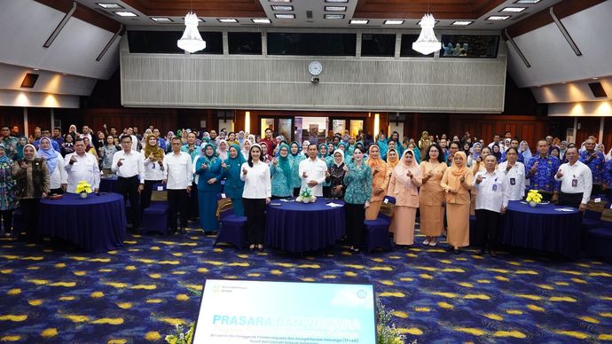 Sinergi Kementerian Kependudukan dan Pembangunan Keluarga/BKKBN dan Tim Penggerak Pemberdayaan dan Kesejahteraan Keluarga (TP PKK) melalui Prasara dan Vistara untuk mewujudkan keluarga Indonesia yang berkualitas.