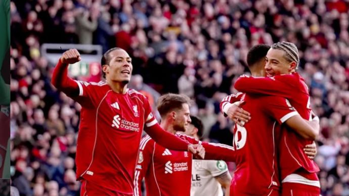 Pesta tujuh gol terjadi saat Liverpool meraih kemenangan telak 5-2 atas West Ham United dalam matchday ke-28 Liga Inggris 2025/26 di Stadion Anfield pada Sabtu.