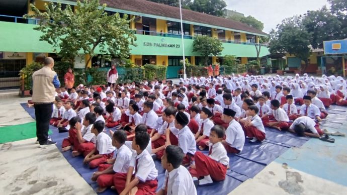 Bakti Perpusnas Kawal Semangat Literasi di Sekolah