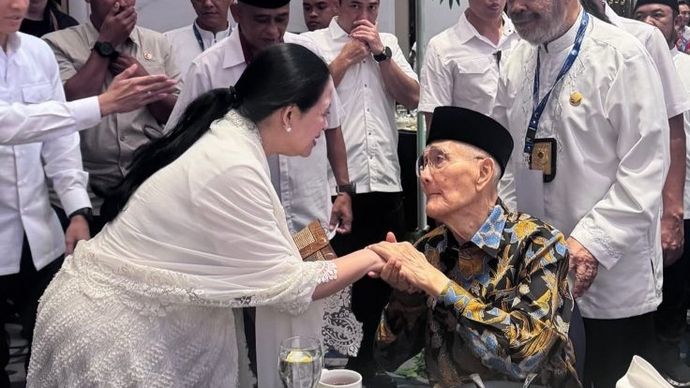 Momen kebersamaan Puan dengan Try Sutrisno. 