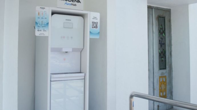 MODENA Pure Hub menghadirkan titik air minum gratis di beberapa lokasi masjid untuk meminimalisir limbah botol plastik sekali pakai