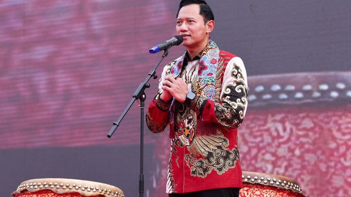Menteri Koordinator Bidang Infrastruktur dan Pembangunan Kewilayahan, Agus Harimurti Yudhoyono (AHY), menghadiri Festival Cap Go Meh 2026 di Kota Singkawang, Kalimantan Barat, Selasa 3 Maret 2026.