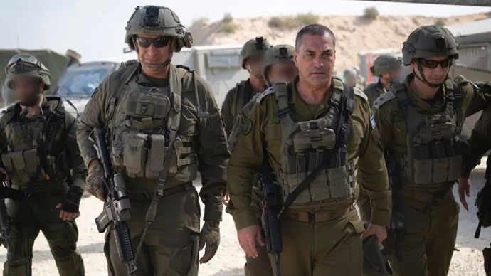 Kepala Militer Israel Eyal Zamir (kedua dari kanan). (ANTARA/Xinhua)