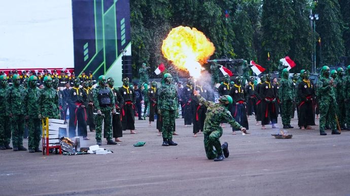 Panglima TNI Pimpin Upacara HUT ke-65 Kostrad, Tekankan Kesiapsiagaan Hadapi Ancaman Global