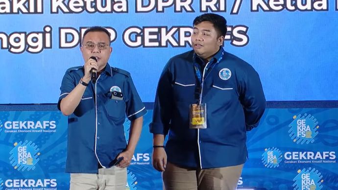  Wakil Ketua DPR RI sekaligus Ketua Majelis Tinggi DPP Gerakan Ekonomi Kreatif Nasional (Gekrafs), Sufmi Dasco Ahmad, dan Ketua Umum Gerakan Ekonomi Kreatif Nasional (Gekrafs) Kawendra Lukistian