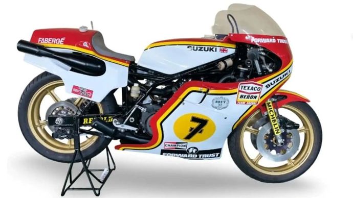 Suzuki RG500 XR14 Legendaris. (Foto: Bonhams via RideApart) 