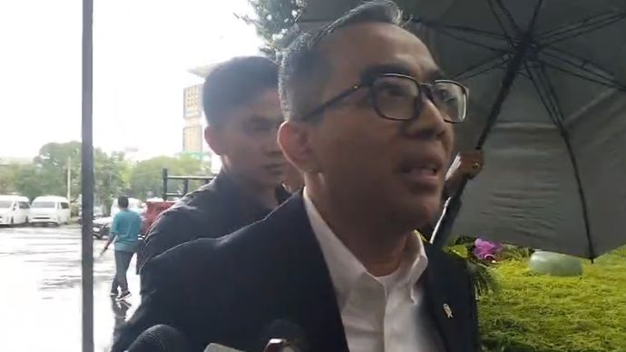 Menteri Pendidikan Tinggi, Sains, dan Teknologi Brian Yuliarto bertemu dengan Presiden Prabowo Subianto di Istana Kepresidenan 