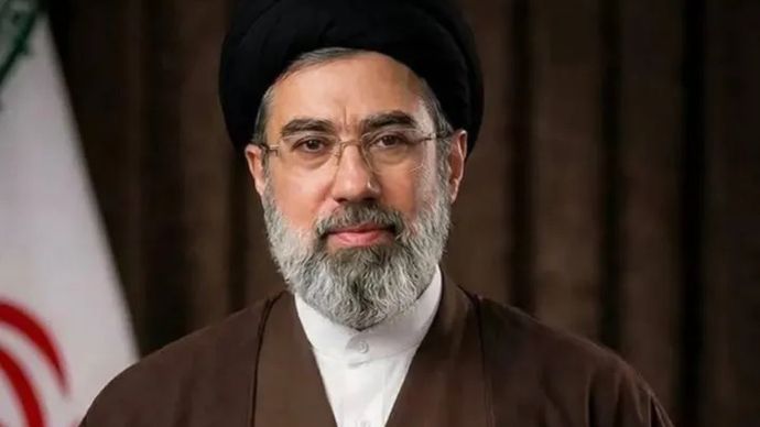 Pemimpin tertinggi Iran Mojtaba Khamenei 
