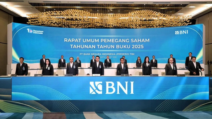 Jajaran komisaris dan direksi PT Bank Negara Indonesia (Persero) Tbk berfoto bersama dalam Rapat Umum Pemegang Saham Tahunan (RUPST) di Jakarta, Senin (9/3/2026). (ANTARA/HO-BNI)