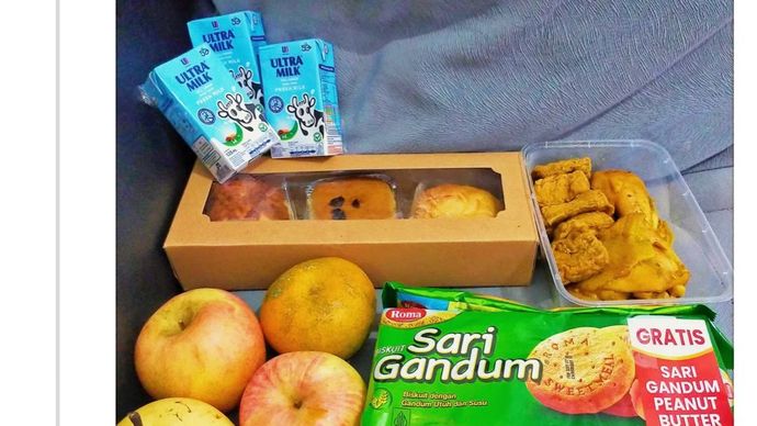 Bahagianya Para Ibu Terima MBG Spesial Ramadan