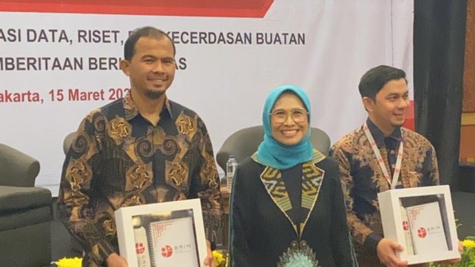 Diskusi Smart Journalism Ketua Komisi X DPR RI Hetifah Sjaifudian dengan BRIN