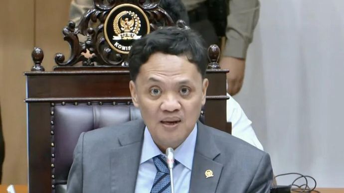 Tangkapan layar Ketua Komisi III DPR RI Habiburokhman berbicara dalam rapat dengar pendapat umum terkait kasus Koperasi Bahana Lintas Nusantara di kompleks parlemen, Senayan, Jakarta, Senin (9/3/2026). ANTARA/YouTube/TVR Parlemen/Fath Putra Mulya.