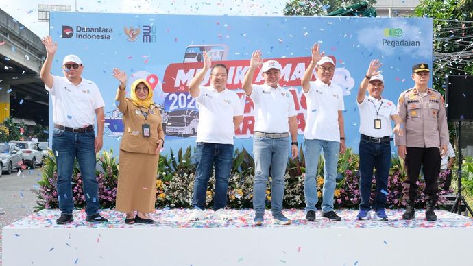 Dalam rangka menyambut Hari Raya Idulfitri 1447 H, PT Pegadaian melalui Kantor Wilayah VIII Jakarta 1 menyelenggarakan program Mudik Aman Berbagi Harapan 2026 .