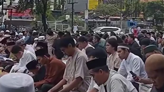 Suasana Salat Idul Fitri di Makassar digelar Kamis, 19 Maret 2026