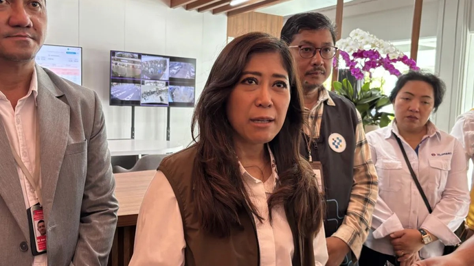 Menkomdigi Meutya Hafid bahas soal layanan data seluler masih nyala saat Hari Raya Nyepi di Bali, Badung, Selasa 24/3/2026. (ANTARA/Ni Putu Putri Muliantari)