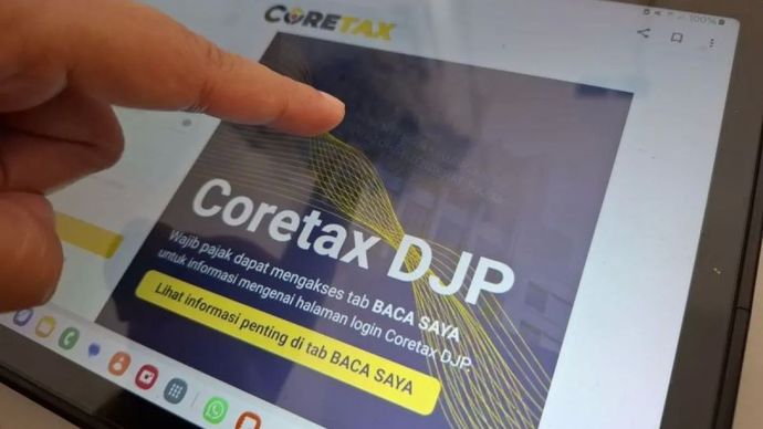 Ilustrasi- Pengisian pelaporan pajak pribadi melalui akun Coretax. (ANTARA/Ruth Intan Sozometa Kanafi)