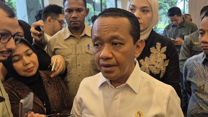 Menteri Energi dan Sumber Daya Mineral (ESDM) Bahlil Lahadalia meminta masyarakat agar menggunakan BBM dan LPG secara bijak. 