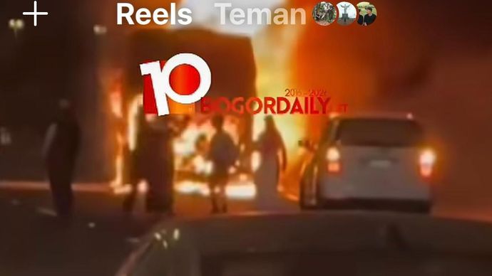 Bus jemaah umrah RI terbakar di Arab Saudi. 