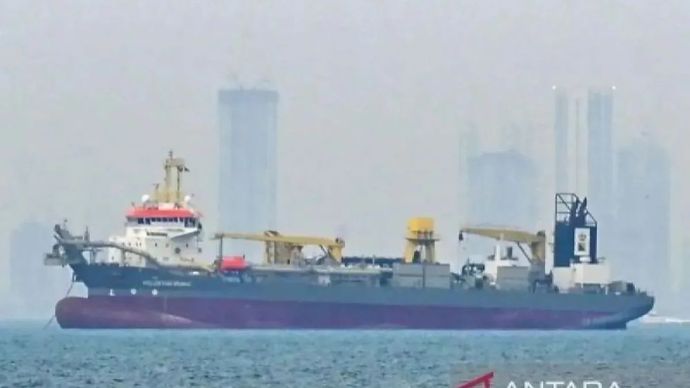 Ilustrasi - Kapal tanker melintas di Selat Hormuz, Iran. (ANTARA/Anadolu/py.)