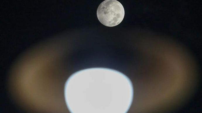 Ilustrasi - Fenomena bulan purnama penuh merah muda terlihat dari langit di Depok, Jawa Barat, Kamis (dini hari) (6/4/2023). Menurut Badan Riset dan Inovasi Nasional (BRIN),&Ecirc;bulan purnama merah muda atau pink moon&Ecirc;merupakan fenomena astronomi berupa bulan purnama yang terjadi pada setiap April, dan dapat disaksikan mulai tanggal 5 hingga 6 April 2023. ANTARA FOTO/Yulius Satria Wijaya/rwa.