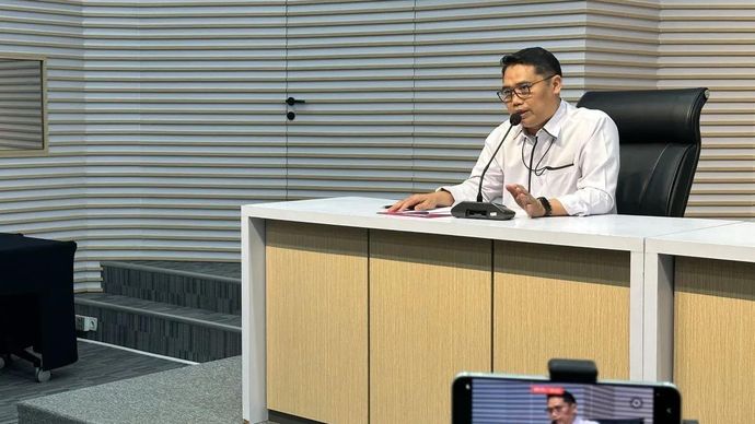 Deputi Penindakan dan Eksekusi Komisi Pemberantasan Korupsi Asep Guntur Rahayu memberikan keterangan di Gedung Merah Putih KPK, Jakarta, Senin (30/3/2026). ANTARA/Rio Feisal.