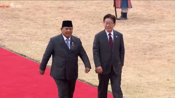 Presiden RI Prabowo Subianto bertemu dengan Presiden Korea Selatan Lee Jae Myung di Blue House atau Cheong Wa Dae, Seoul