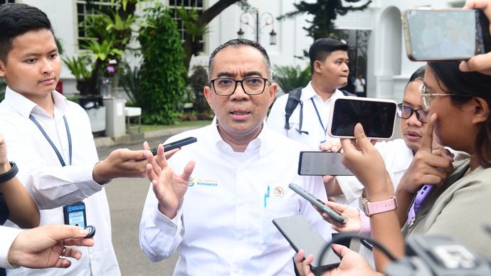 Menteri Pendidikan Tinggi, Sains, dan Teknologi (Mendiktisaintek) Brian Yuliarto