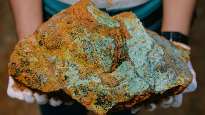 PT Merdeka Battery Materials, Tbk (MBMA), anak perusahaan PT Merdeka Copper Gold, Tbk (MDKA), melaporkan peningkatan signifikan dalam Mineral Resources (Sumber Daya Mineral) dan Ore Reserves (Cadangan Bijih).