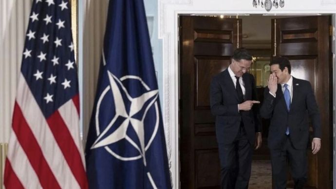 Menteri Luar Negeri Amerika serikan Marco Rubio (kanan) bertemu dengan Sekretaris Jenderal NATO Mark Rutte di Washington D.C., Amerika Serikat, Rabu (8/4/2026). ANTARA/Anadolu Ajansi/Celal G&uuml;neş/aa.