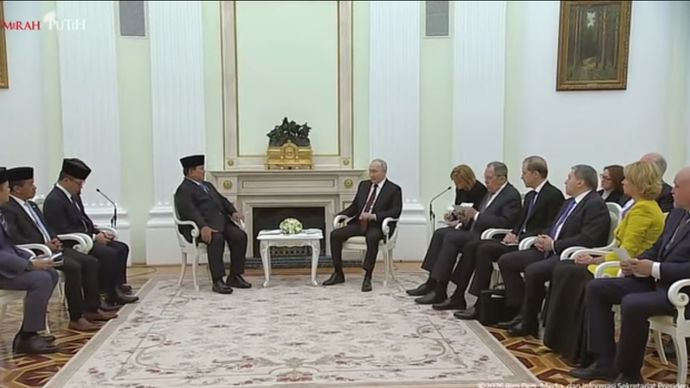 Presiden RI Prabowo Subianto dan Presiden Rusia Vladimir Putin