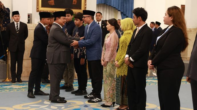 Presiden Republik Indonesia - Prabowo Subianto.