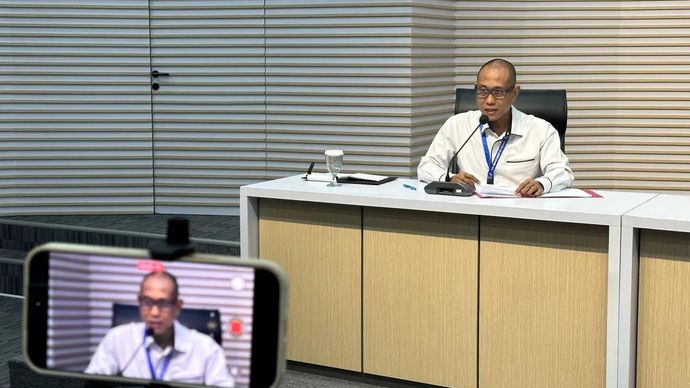 Pelaksana Tugas Direktur Penyidikan Komisi Pemberantasan Korupsi Achmad Taufik Husein memberikan keterangan di Gedung Merah Putih KPK, Jakarta, Senin (13/4/2026). ANTARA/Rio Feisal