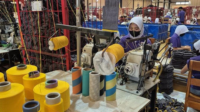 Karyawan PT Mitra Saruta Indonesia