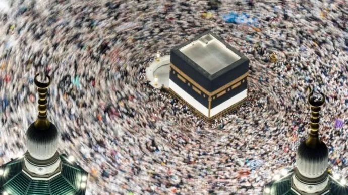 Ilustrasi: Jamaah haji dari berbagai negara melakukan Tawaf di Masjidil Haram, Makkah, Arab Saudi, Minggu (15/6/2025). ANTARA FOTO/Andika Wahyu/foc. (ANTARA FOTO/ANDIKA WAHYU)
