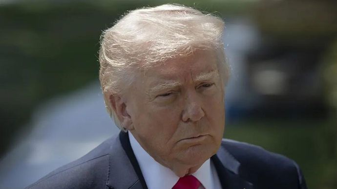 Presiden Amerika Serikat Donald Trump berbicara kepada pers sebelum berangkat dari Gedung Putih menuju Las Vegas, Nevada pada 16 April 2026, di Washington DC. ANTARA/Celal G&uuml;neş/Anadolu/pri. (ANTARA/Celal G&uuml;neş/Anadolu/pri) (ANTARA/Celal G&uuml;neş/Anadolu/pri)