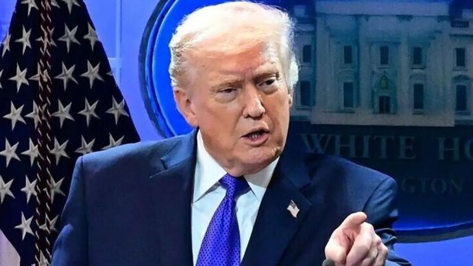 Arsip foto - Presiden Amerika Serikat Donald Trump berbicara kepada pers di Washington DC. ANTARA/Anadolu Ajensi/pri.