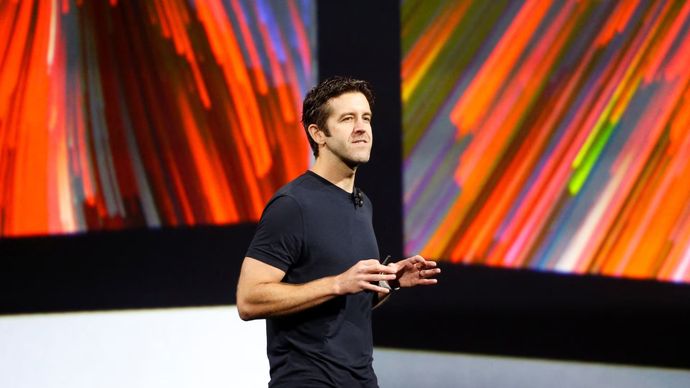 CEO Apple John Ternus