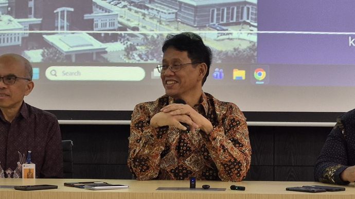 Menteri Keuangan (Menkeu) Purbaya Yudhi Sadewa menolak tawaran pinjaman dari Dana Moneter Internasional (IMF) dan Bank Dunia.  