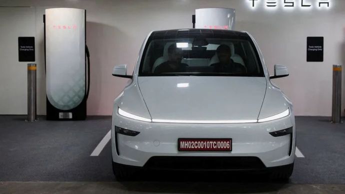 Tesla merilis model YL 6-seater di India. (Foto: Reuters) 