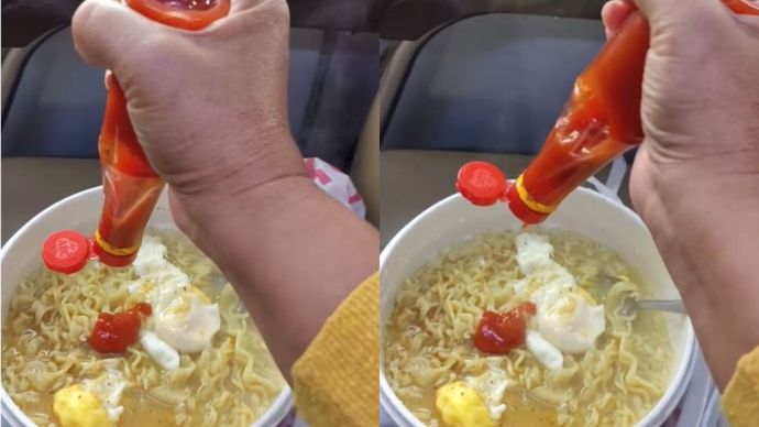 Penumpang Masak Mie Instan di Kereta
