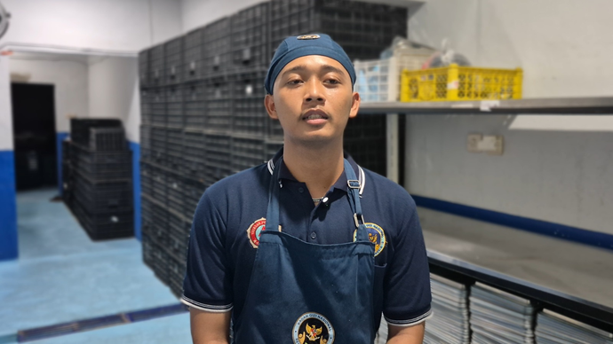 Salah satu juru masak, Daniel Rio Ananta.