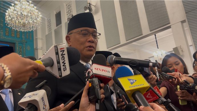 Menteri Lingkungan Hidup Muhammad Jumhur Hidayat